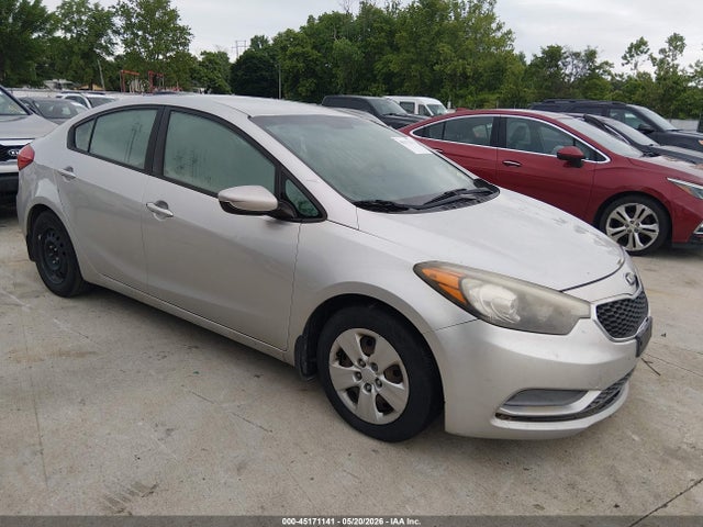 Salvage Kia Forte Image