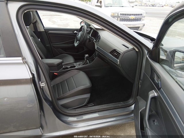 Volkswagen Jetta 1.5t Se