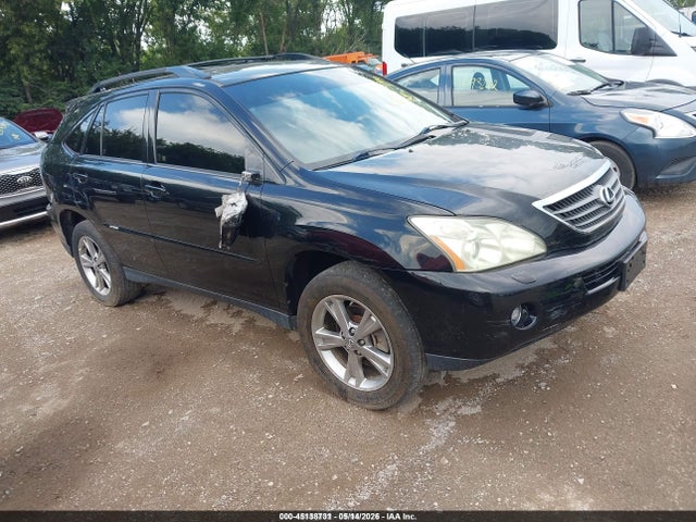 Salvage Lexus RX Image