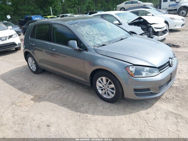 Salvage Volkswagen Golf Image