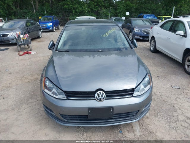 Volkswagen Golf Tsi S 4-door