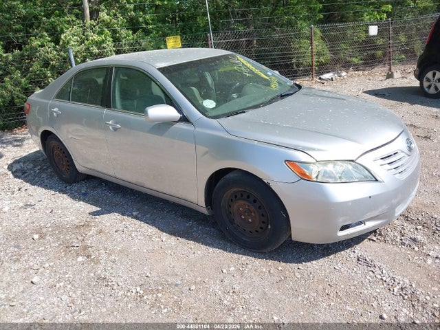 Salvage Toyota Camry Image
