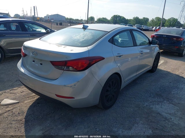 Hyundai ELANTRA Se