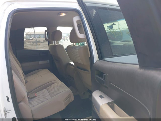 Toyota Tundra Sr5 5.7l V8
