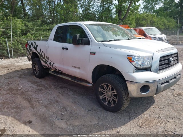 Salvage Toyota Tundra Image