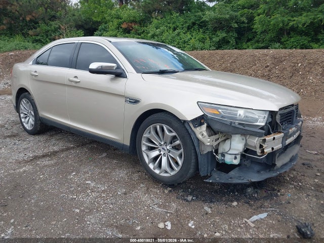 Salvage Ford Taurus Image
