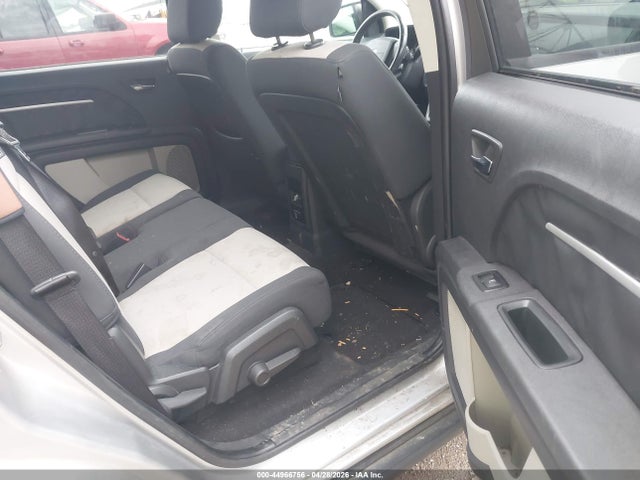 Dodge Journey Sxt