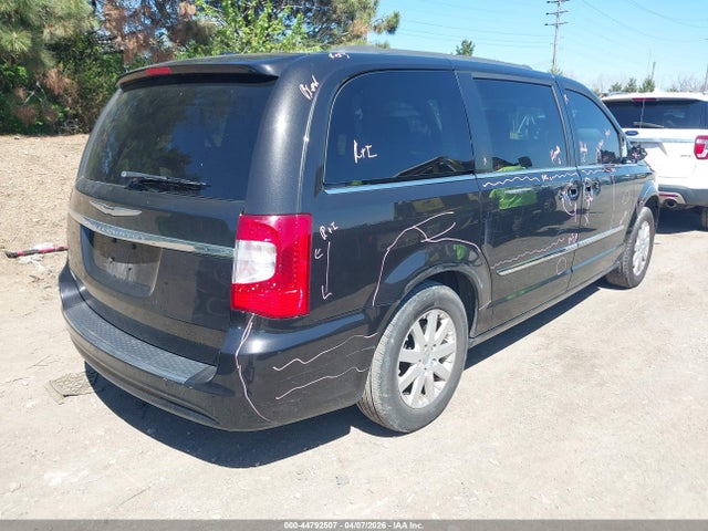 Chrysler Town & Country Touring