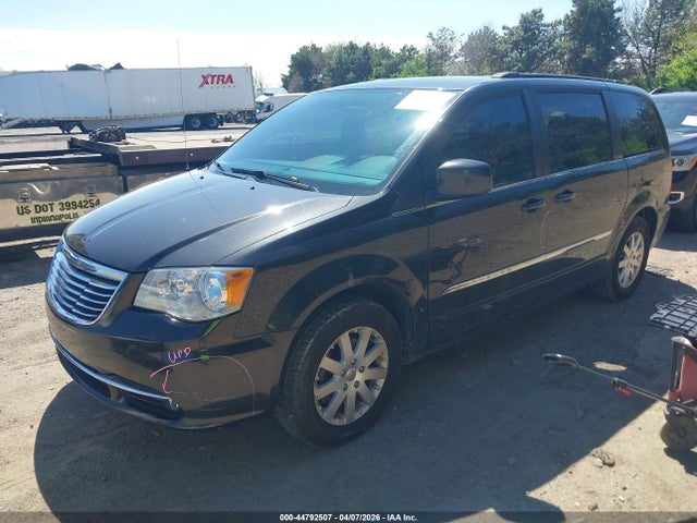 Chrysler Town & Country Touring