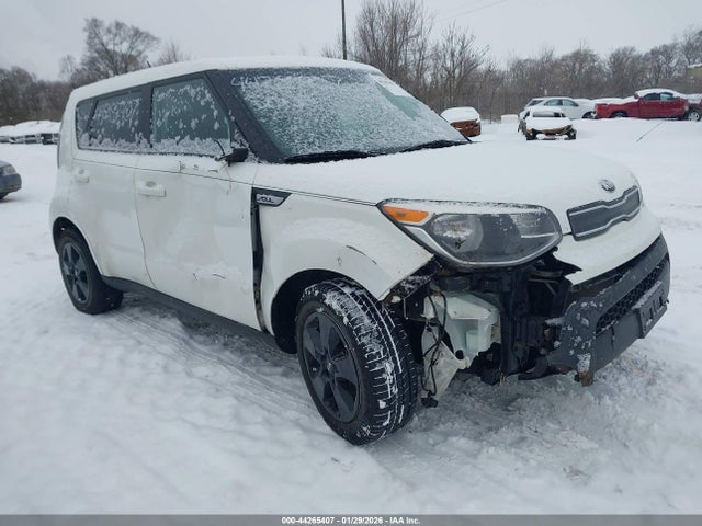 Salvage Kia Soul Image