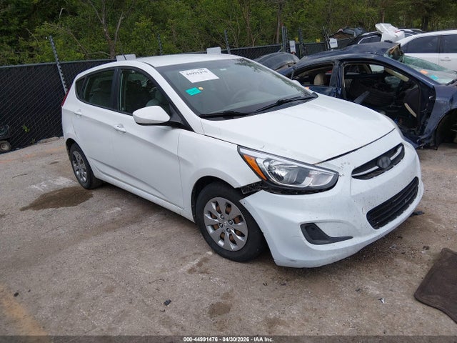 Salvage Hyundai ACCENT Image