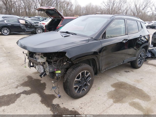 Jeep Compass Trailhawk 4x4