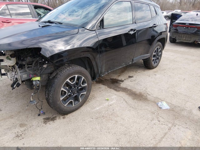 Jeep Compass Trailhawk 4x4