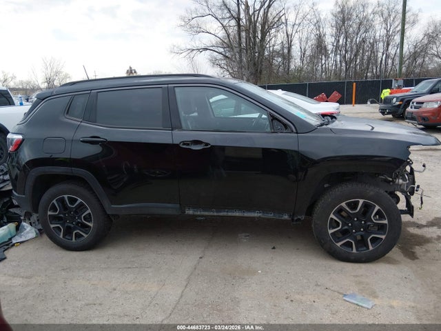 Jeep Compass Trailhawk 4x4