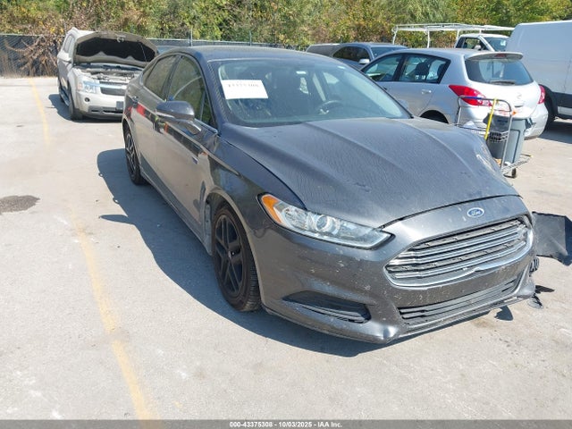Salvage Ford Fusion Image