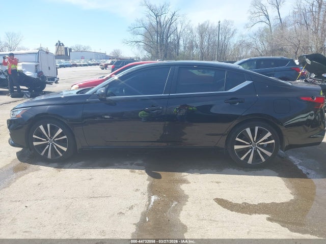 Nissan Altima 2.0 Sr
