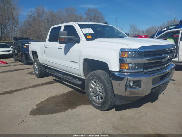 Salvage Chevrolet Silverado 2500 Image