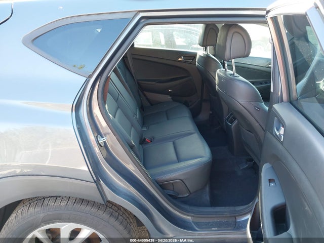 Hyundai TUCSON Se Plus