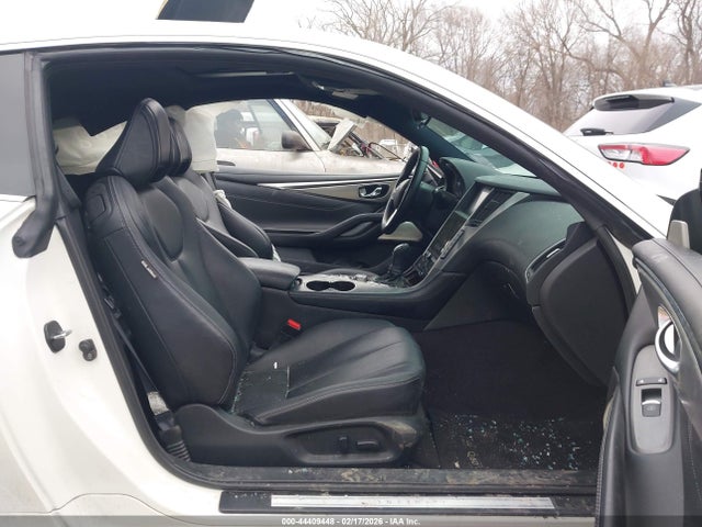 INFINITI Q60 3.0t Premium