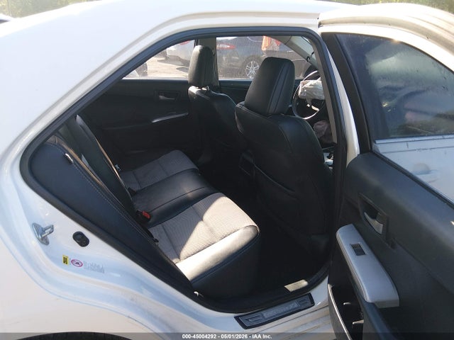 Toyota Camry Se
