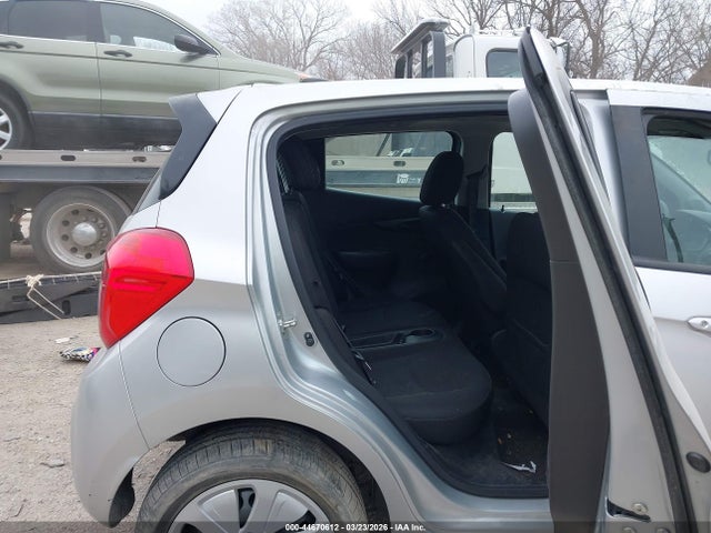 Chevrolet Spark Ls Cvt