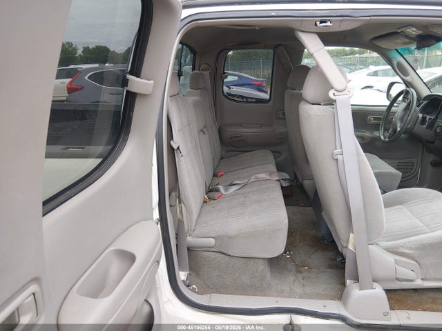 Toyota Tundra Sr5 V8