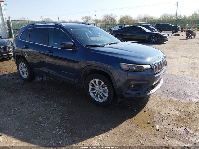 Salvage Jeep Cherokee Image