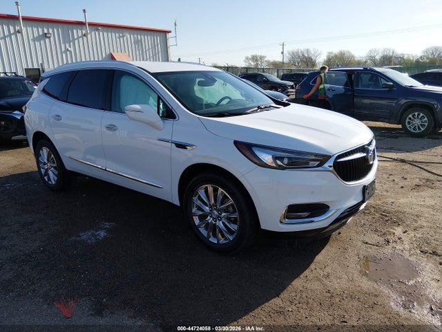 Salvage Buick Enclave Image