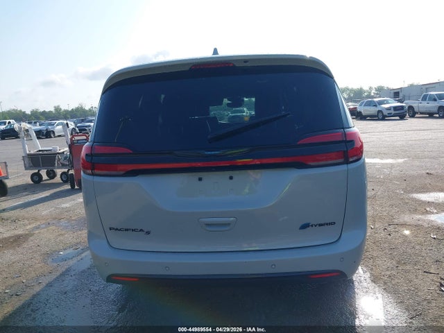 Chrysler Pacifica Limited