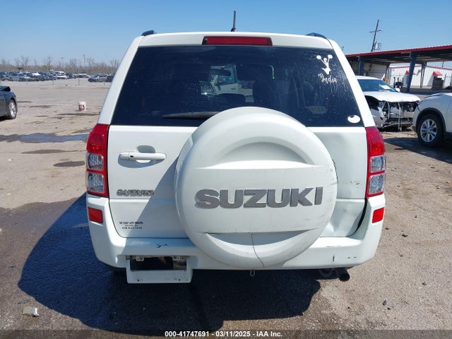 Suzuki Grand Vitara Luxury