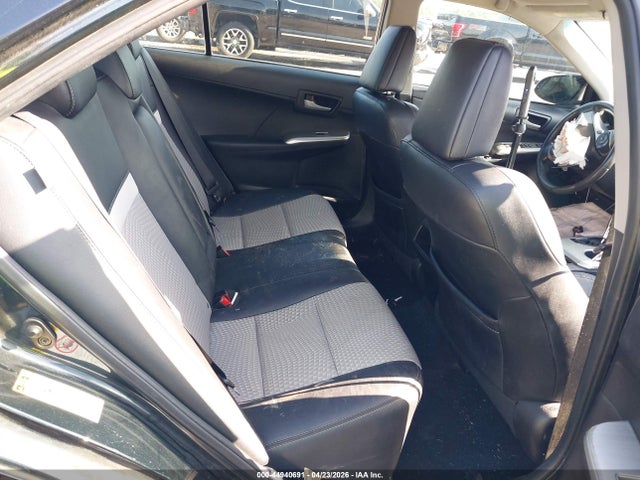 Toyota Camry Se V6