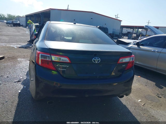 Toyota Camry Se V6