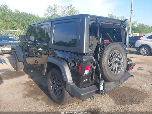 Jeep Wrangler 4-door Sport S 4x4