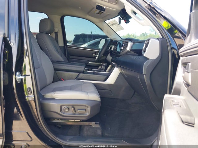 Toyota Tundra Sr5