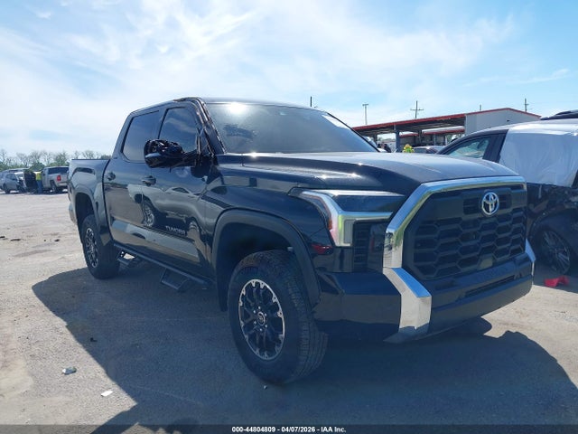 Salvage Toyota Tundra Image