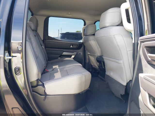 Toyota Tundra Sr5