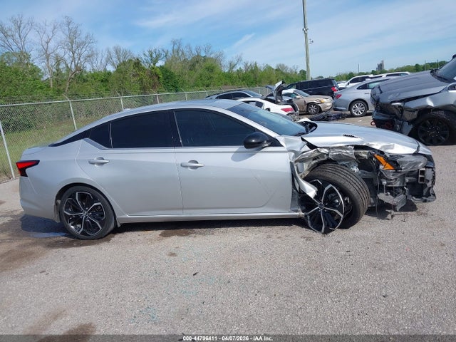 Nissan Altima Sr Fwd