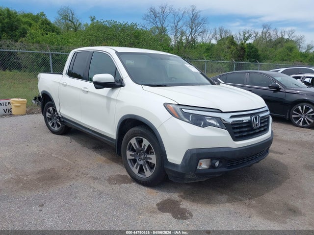Salvage Honda Ridgeline Image