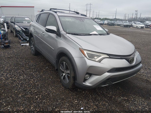 Salvage Toyota RAV4 Image