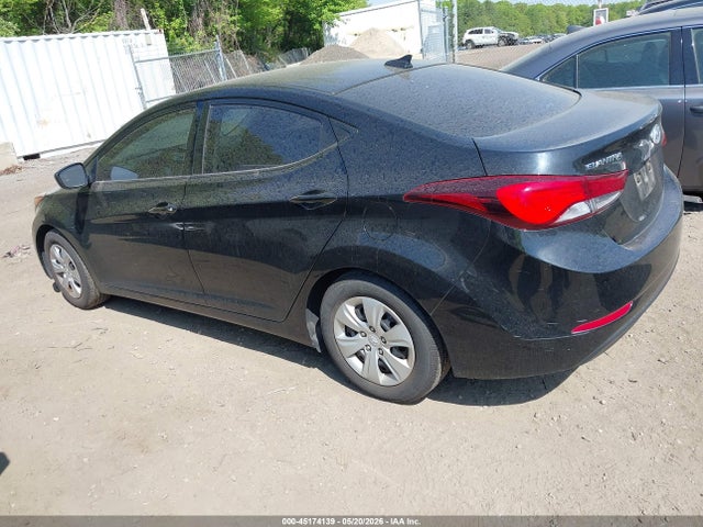 Hyundai ELANTRA Se