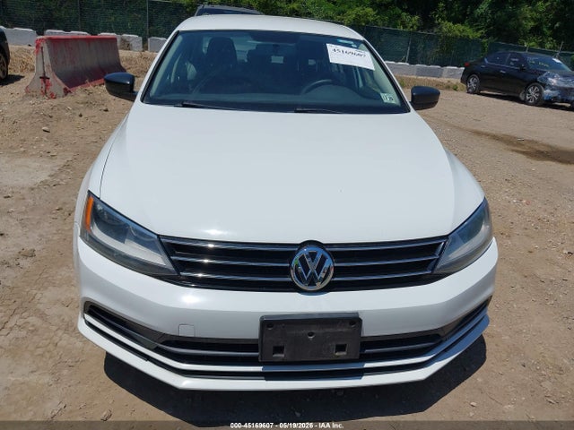 Volkswagen Jetta 2.0l S