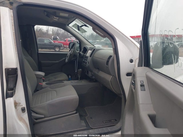 Nissan Frontier King Cab S 4x4