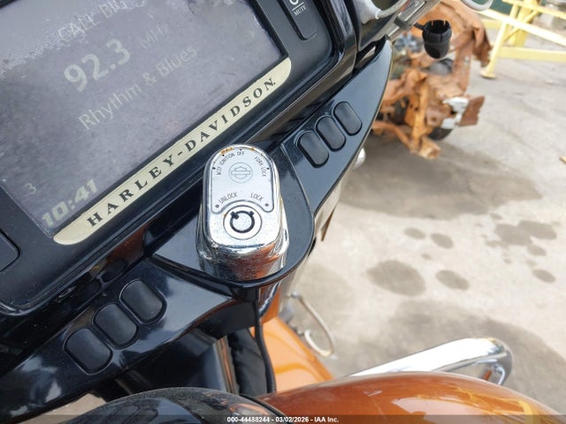 Harley-Davidson Flhxs Street Glide Special