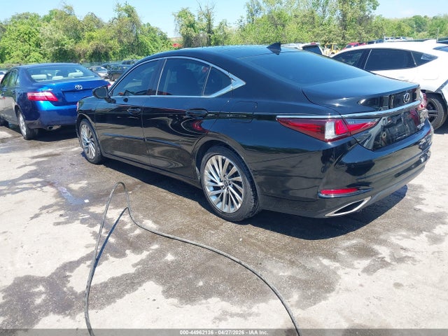 Lexus Es Luxury