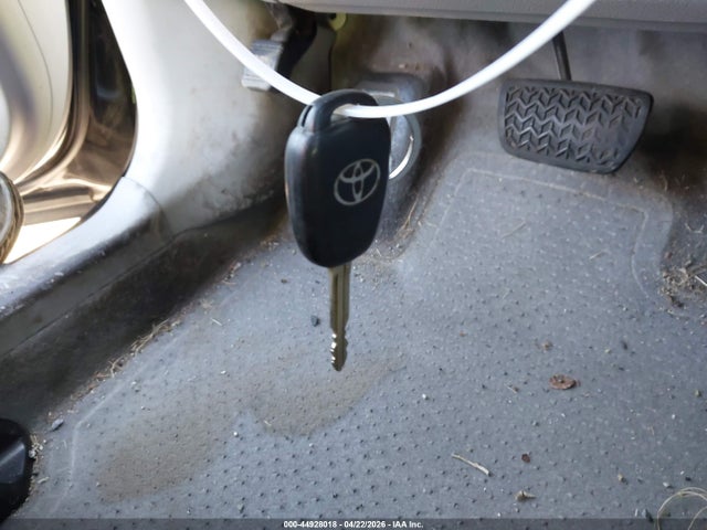 Toyota Camry Xle