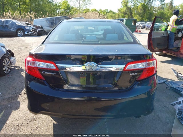 Toyota Camry Xle