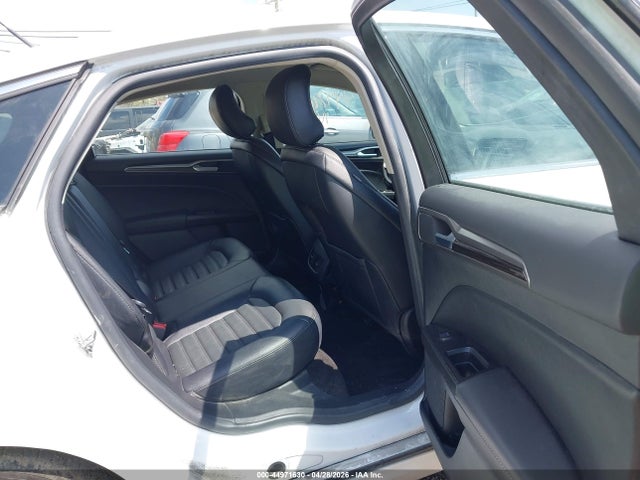 Ford Fusion Se