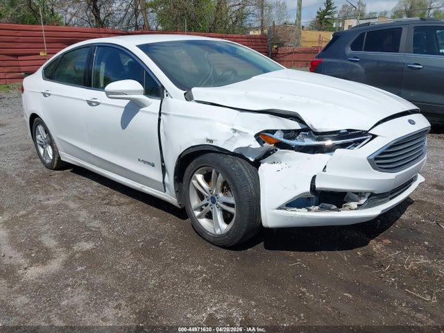 Salvage Ford Fusion Image