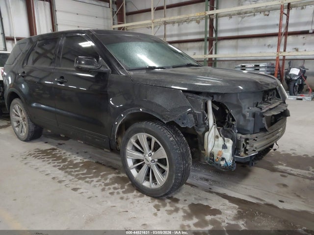 Salvage Ford Explorer Image