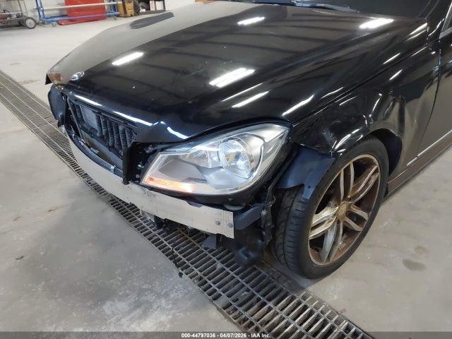 Mercedes-Benz C-Class Sport 4matic